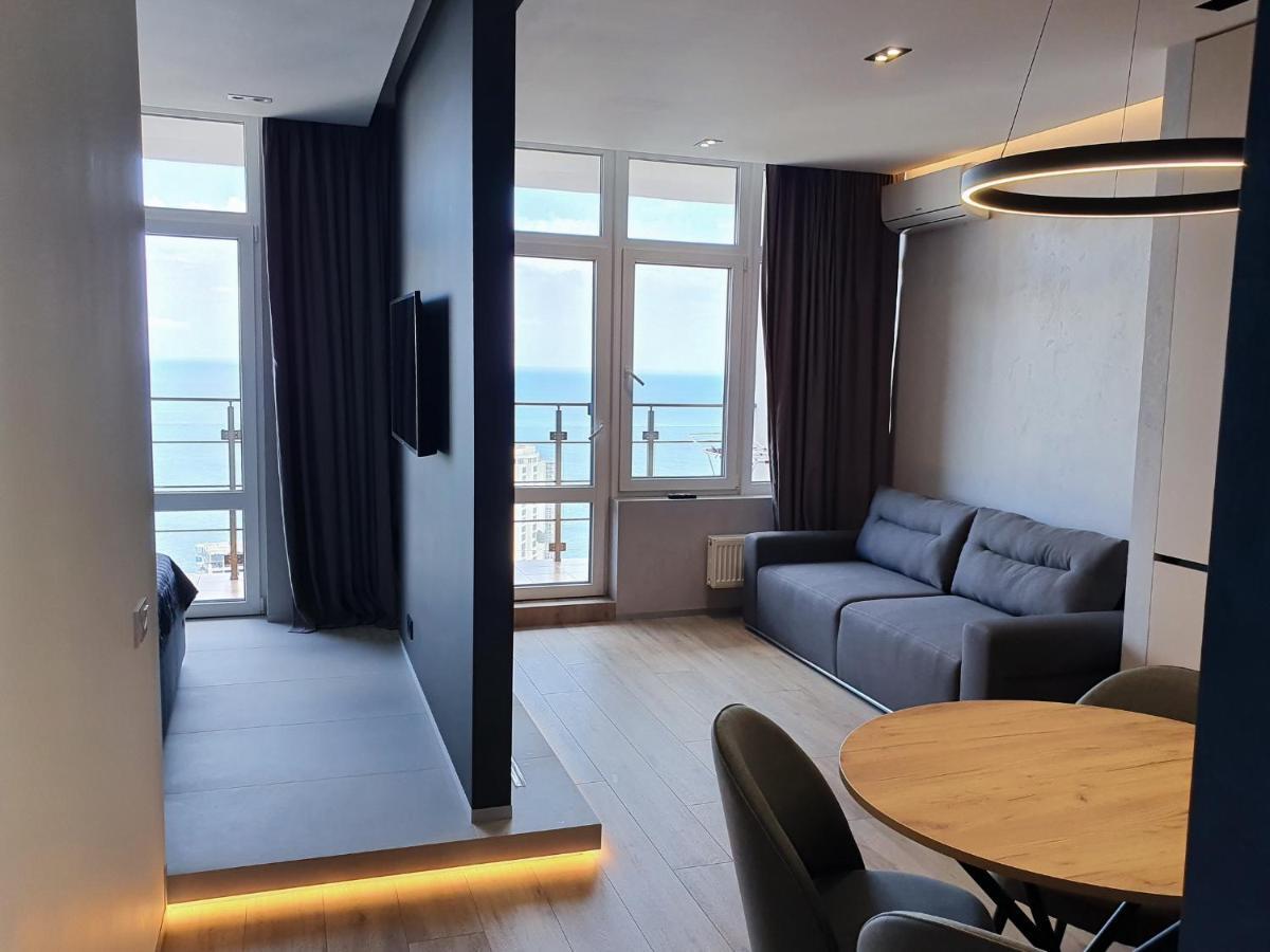Level 24 - Sea & Sky View Apartment Odessa Buitenkant foto