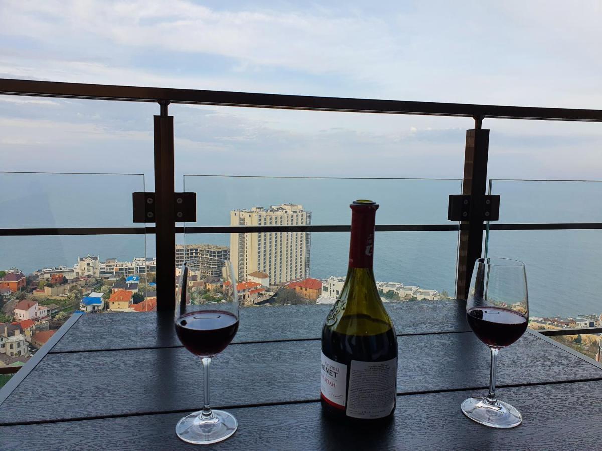 Level 24 - Sea & Sky View Apartment Odessa Buitenkant foto