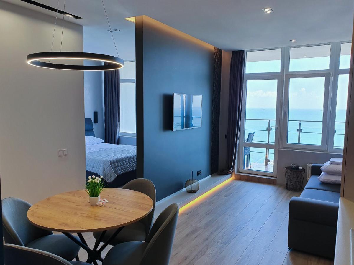 Level 24 - Sea & Sky View Apartment Odessa Buitenkant foto